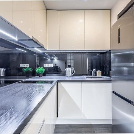 Cozy Quiet Apartment With A Balcony بودابست المظهر الخارجي الصورة