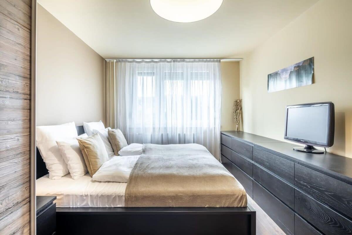 Cozy Quiet Apartment With A Balcony بودابست المظهر الخارجي الصورة