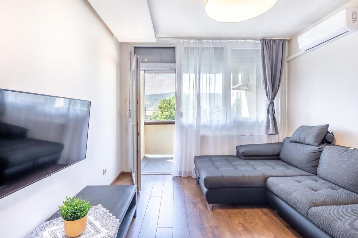 Cozy Quiet Apartment With A Balcony بودابست المظهر الخارجي الصورة
