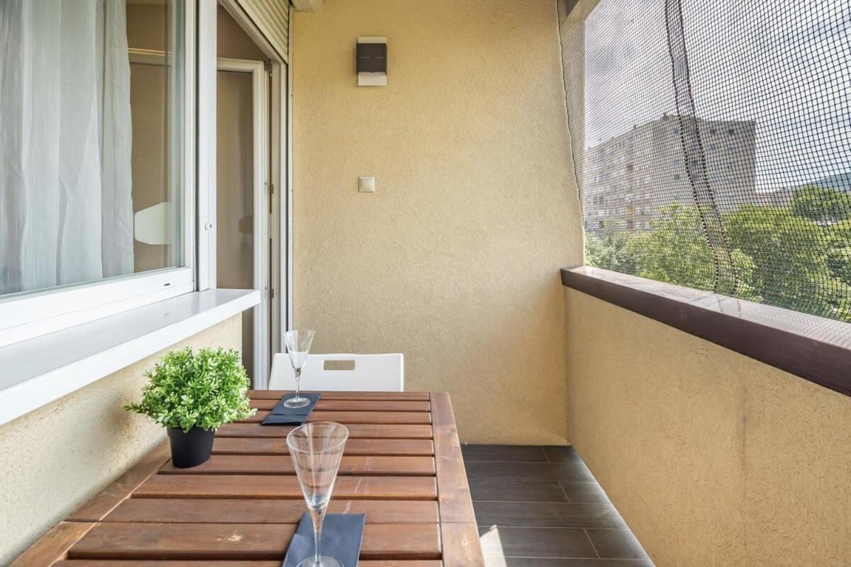 Cozy Quiet Apartment With A Balcony بودابست المظهر الخارجي الصورة