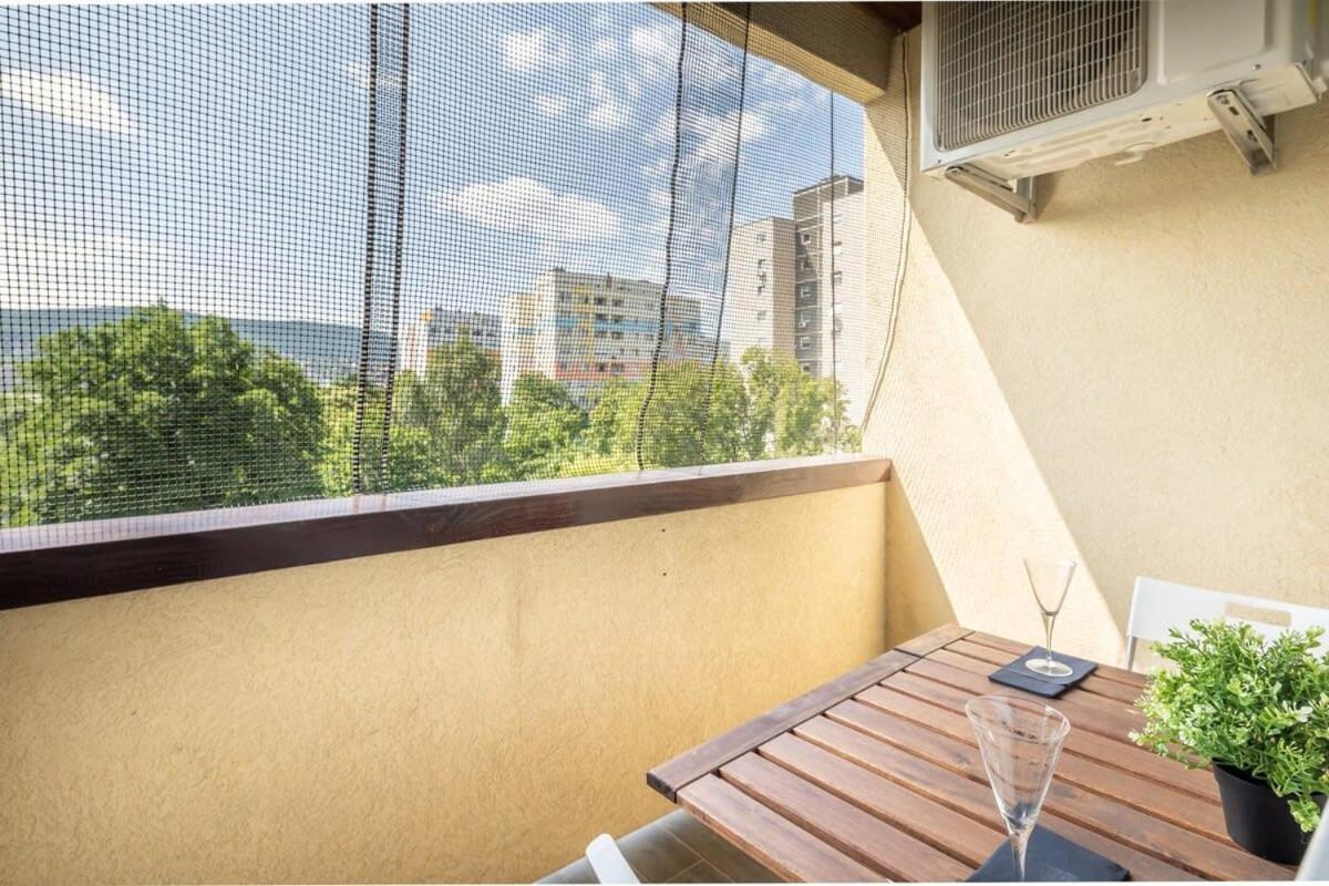 Cozy Quiet Apartment With A Balcony بودابست المظهر الخارجي الصورة